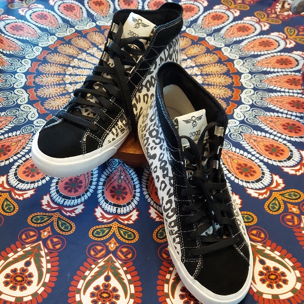 Leopard Print High-Top Sneakers